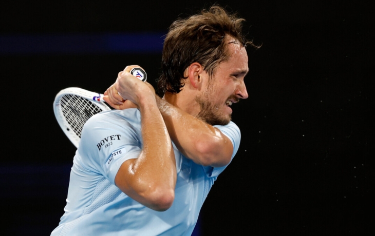 Морозова &mdash; о поражении Медведева во 2‑м круге Australian Open: &laquo;Досадно, но он вернется к семье &mdash; у него недавно родилась дочь&raquo;