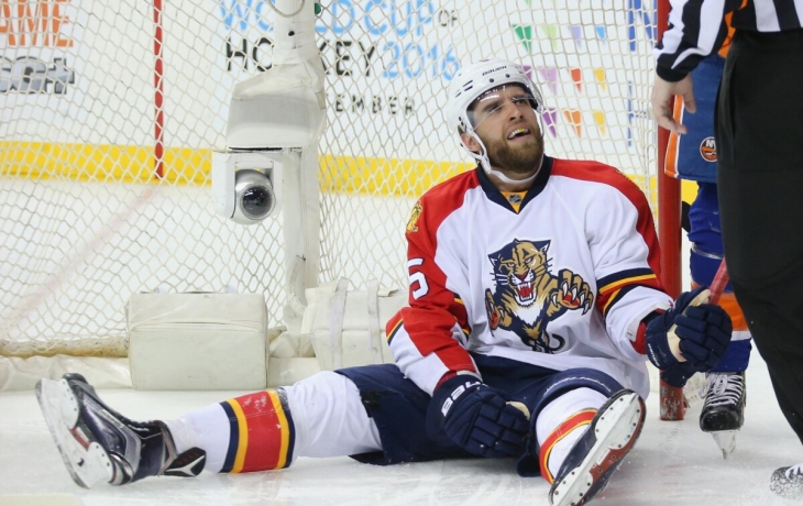 Самый результативный защитник &laquo;Флориды&raquo; Экблад дисквалифицирован на 20 матчей НХЛ