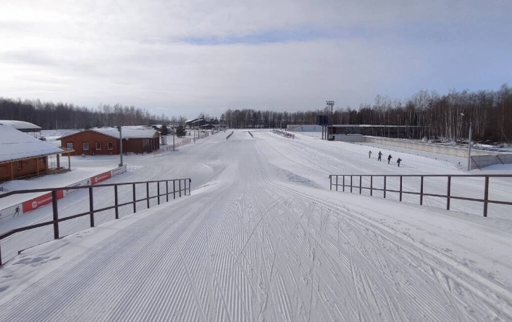 Глава Федерации биатлона Рязанской области заявил, что спортсменам не стоит переживать из‑за теплой погоды на этапе Кубка России