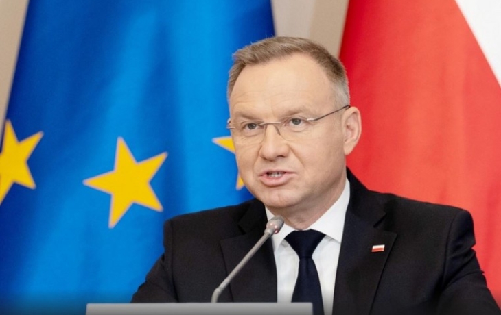 МИД Польши попросил Дуду не становиться «союзником Гитлера»