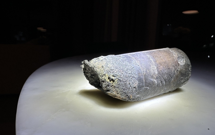 Ученые предупреждают: риск столкновения самолетов с космическим мусором растет Ученые предупреждают: риск столкновения самолетов с космическим мусором растет