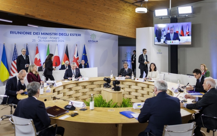 России пригрозили новыми санкциями, если она не сядет за стол переговоров