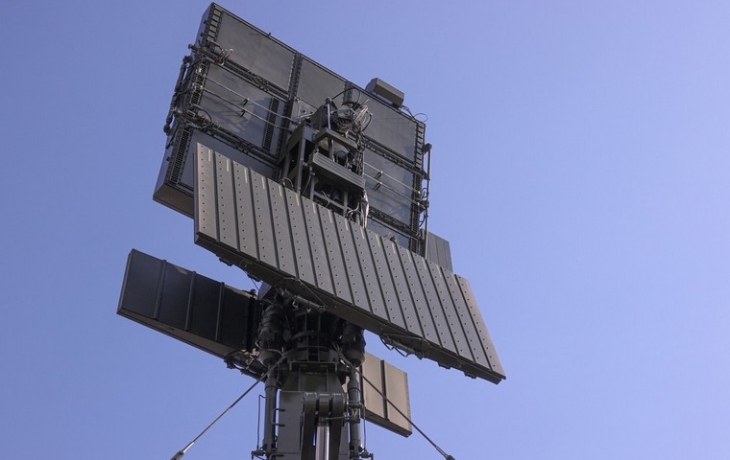 SHOT: жители Белгорода сообщили о звуках взрывов в небе над городом