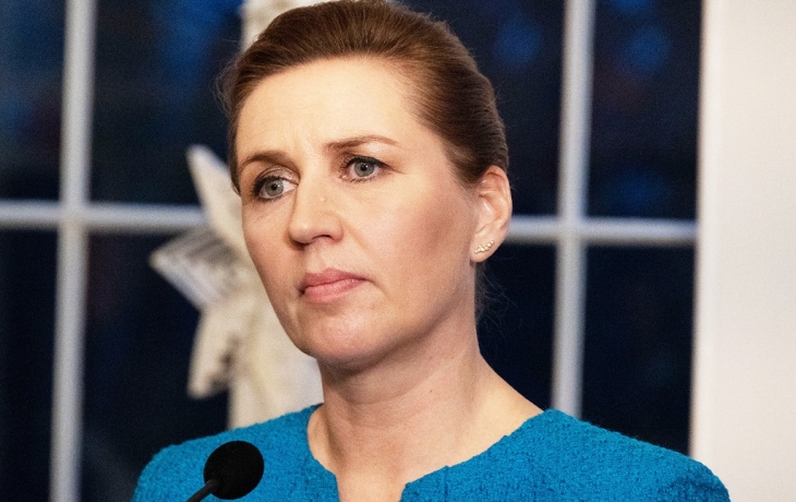 Премьер Дании запаслась консервами из-за России Премьер Дании запаслась консервами из-за России