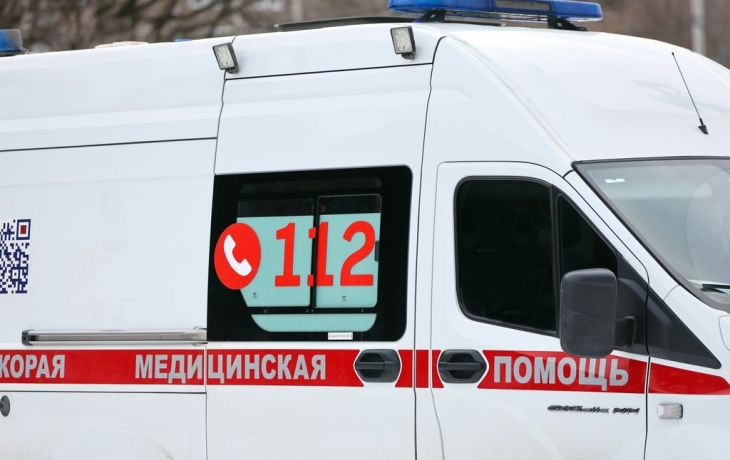 Житель Кемерово протаранил автомобилем здание соцфонда Житель Кемерово протаранил автомобилем здание соцфонда