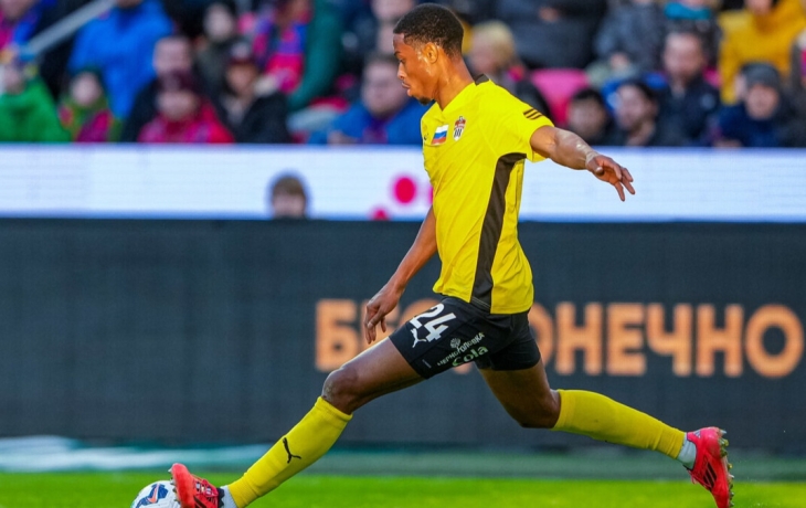 Футболист «Химок» Фаринья: «По пути в Россию думал о том, что никогда в жизни не видел снег» Футболист «Химок» Фаринья: «По пути в Россию думал о том, что никогда в жизни не видел снег»