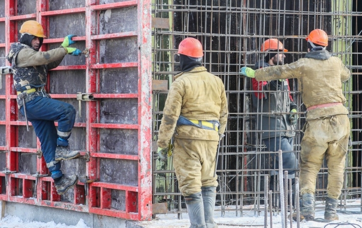 Мигрантам позволят выезжать на работу в соседний регион