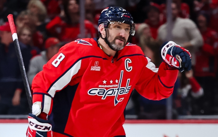 Овечкин на русском языке отпраздновал 894‑ю шайбу в НХЛ