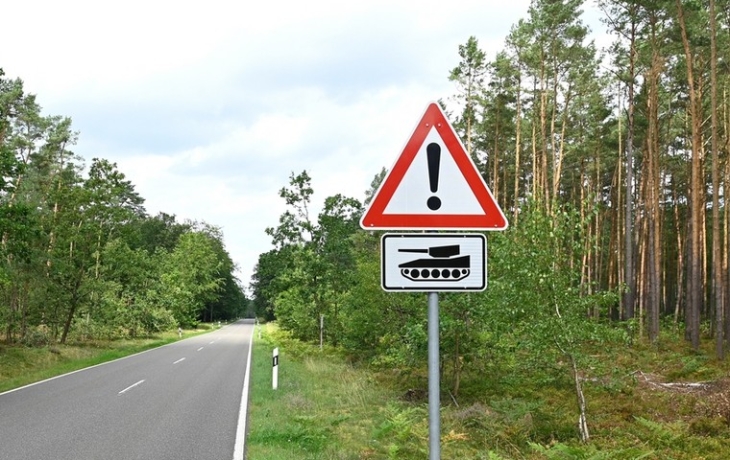 В Германии предложили вернуть дорожные знаки военного времени