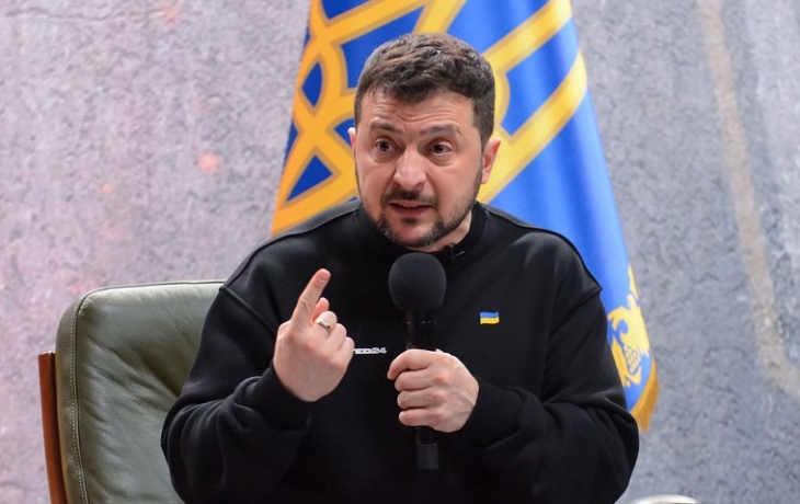&laquo;Чувствует, чем пахнет&raquo;: психиатр о состоянии Зеленского на пресс-подходе