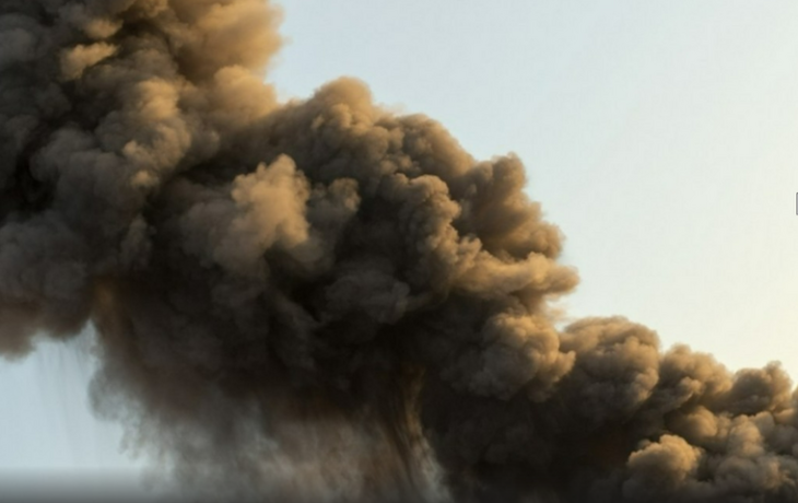 Человек погиб при взрыве на автомобильном заводе в Японии