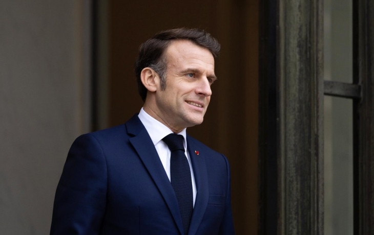 Макрон экстренно созывает лидеров ЕС Макрон экстренно созывает лидеров ЕС