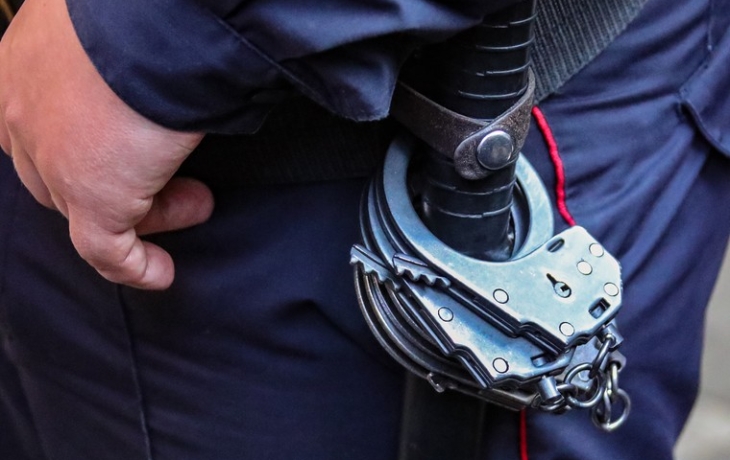 &laquo;Кричал, что всех взорвет&raquo;: пьяный мужчина ворвался в школу Екатеринбурга