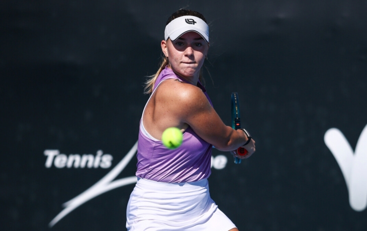 Российская теннисистка Тимофеева вышла во второй круг турнира в Сингапуре