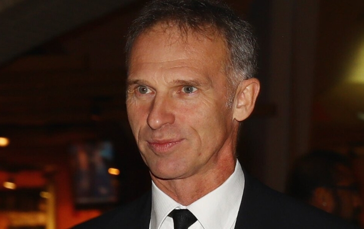 Фетисов: «Гашек — больной человек на голову. Шайба ему по голове попадала несколько раз» Фетисов: «Гашек — больной человек на голову. Шайба ему по голове попадала несколько раз»