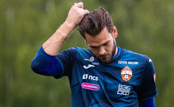 Агент Помазуна об отстранении игрока от тренировок с ЦСКА: «Не понимаю, почему решили сделать такую хрень» Агент Помазуна об отстранении игрока от тренировок с ЦСКА: «Не понимаю, почему решили сделать такую хрень»