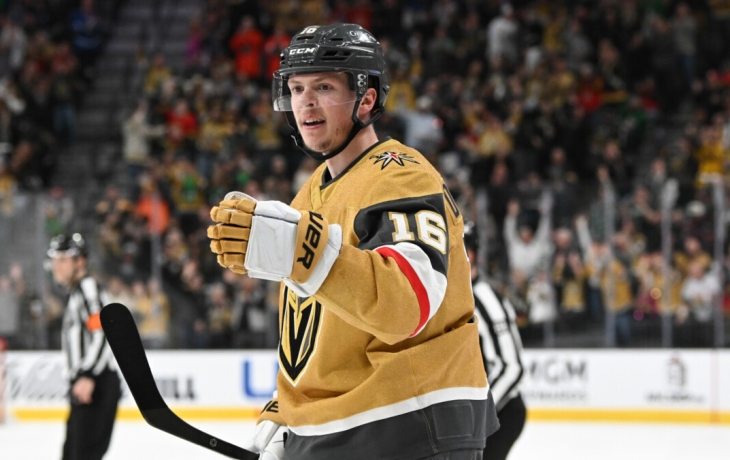 Шайба Дорофеева помогла &laquo;Вегасу&raquo; обыграть &laquo;Чикаго&raquo;