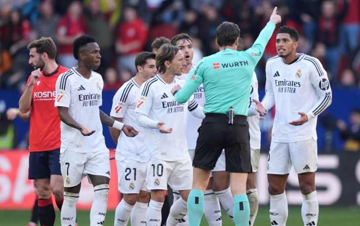 Беллингем — об удалении в матче с «Осасуной»: «Главный арбитр допустил явную ошибку» Беллингем — об удалении в матче с «Осасуной»: «Главный арбитр допустил явную ошибку»