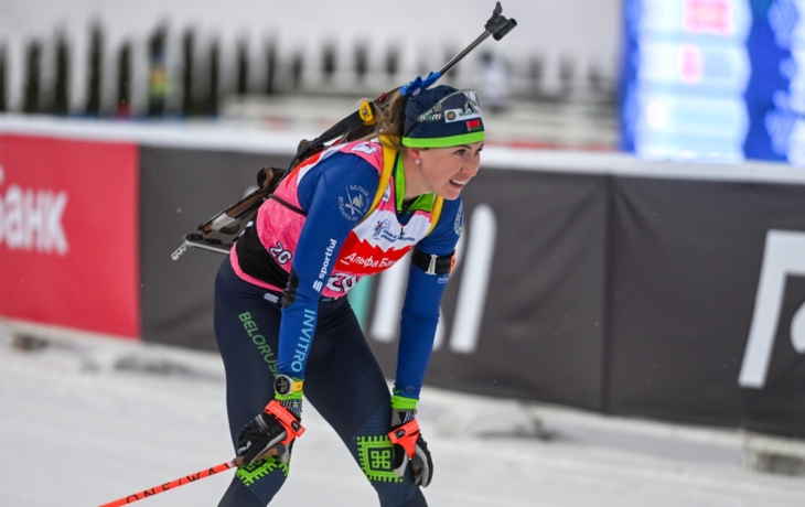 Белорусская биатлонистка Смольская выиграла спринт на этапе Кубка Содружества в Мурманске