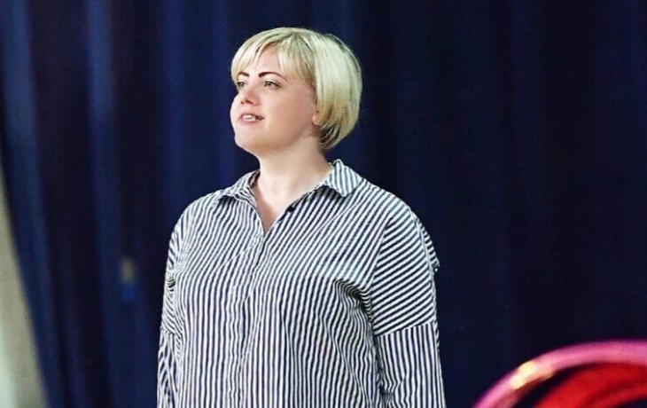 &laquo;Должна перед общественностью извиниться, всю страну позорит&raquo; &mdash; адвокат о тренере, избившей юную гимнастку