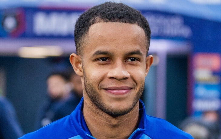 В семье 19‑летнего футболиста «Зенита» Педро родился сын В семье 19‑летнего футболиста «Зенита» Педро родился сын