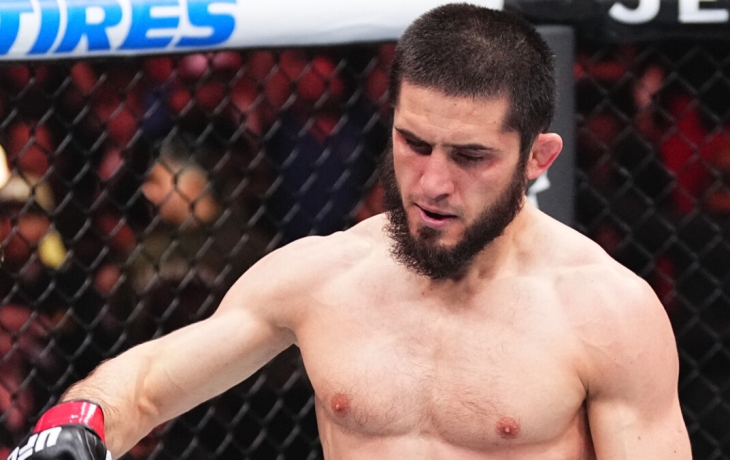 Менеджер Махачева анонсировал бой летом, но позже удалил сообщение Менеджер Махачева анонсировал бой летом, но позже удалил сообщение