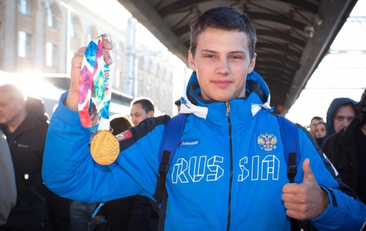 Еще два российских велогонщика получили нейтральный статус