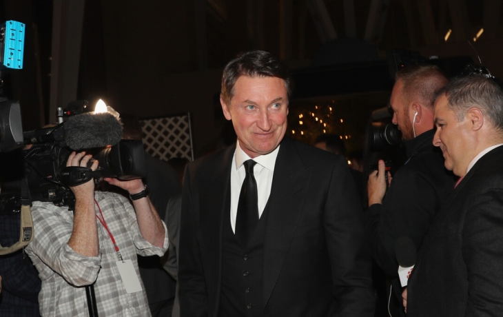 Гретцки записал видеообращение к Овечкину