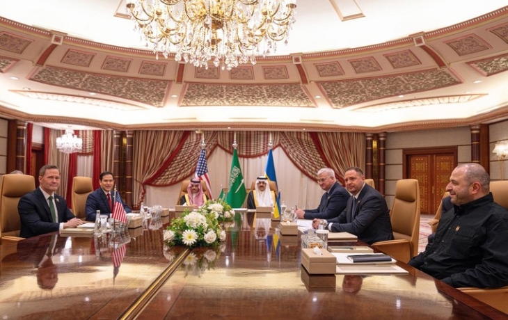 &laquo;Попытка развалить Россию&raquo;: почему военкоры и политики против перемирия