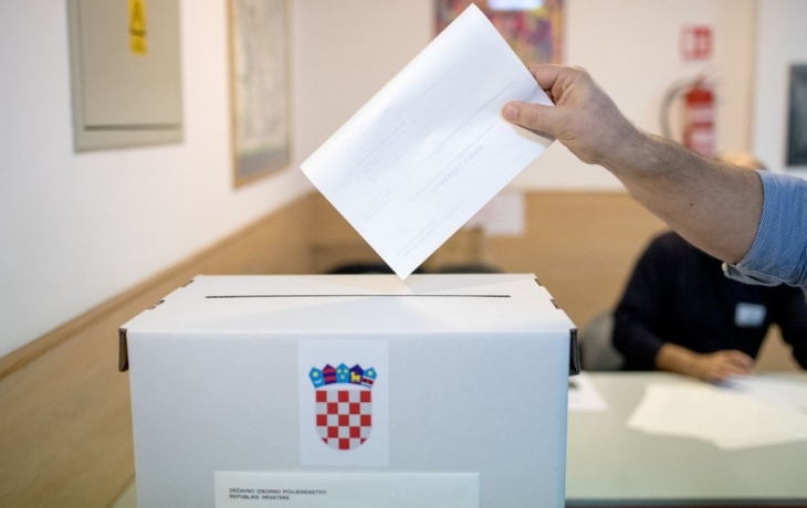 Действующий президент побеждает на выборах в Хорватии