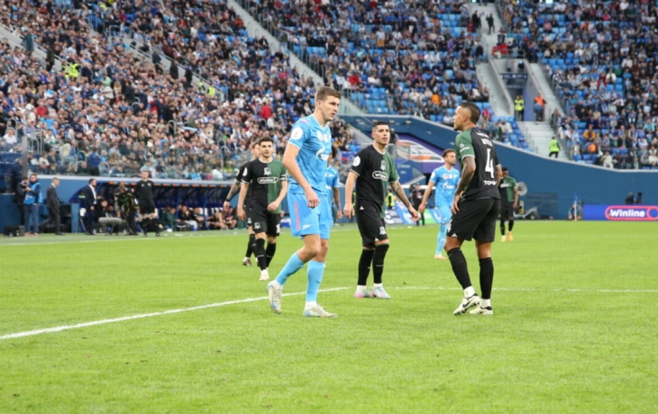 Футболист «Зенита» Ерохин: «Соболев начинает полезно действовать для команды» Футболист «Зенита» Ерохин: «Соболев начинает полезно действовать для команды»