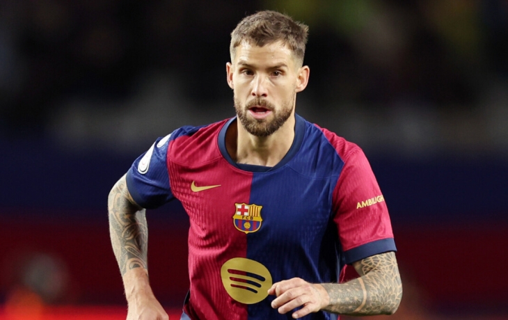 &laquo;Барселона&raquo; объявила о продлении контракта с защитником Иньиго Мартинесом