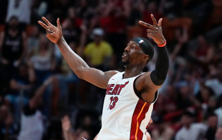 «Чикаго» не смог попасть в плей‑офф НБА, проиграв «Майами» в матче плей‑ин «Чикаго» не смог попасть в плей‑офф НБА, проиграв «Майами» в матче плей‑ин