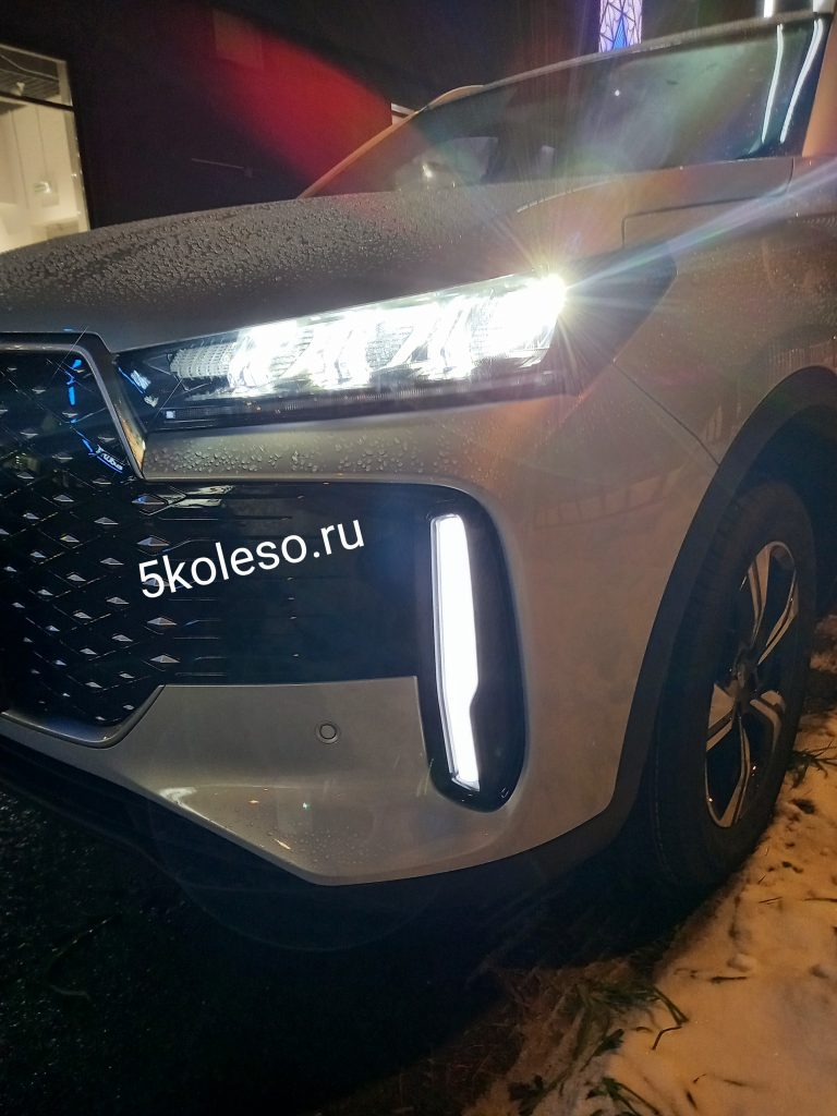 Первый обзор Chery Tiggo 4. Чем новый «Тигго 4» отличается от «Тигго 4 Про» – сходил к дилеру и все узнал